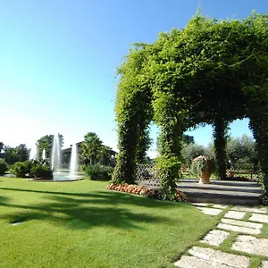4* Hotel Royal Garden Milano